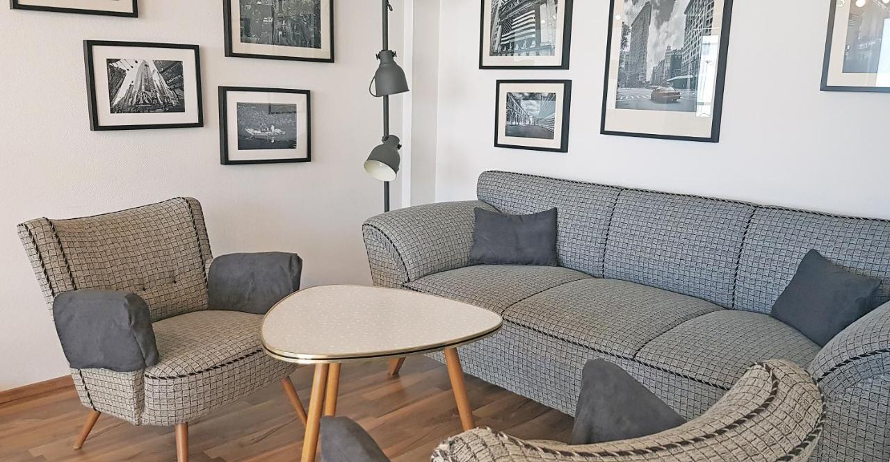 Loft-Unterkunft Sinsheim Luaran gambar